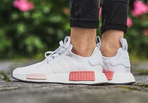 women's Adidas r1 NMD runner